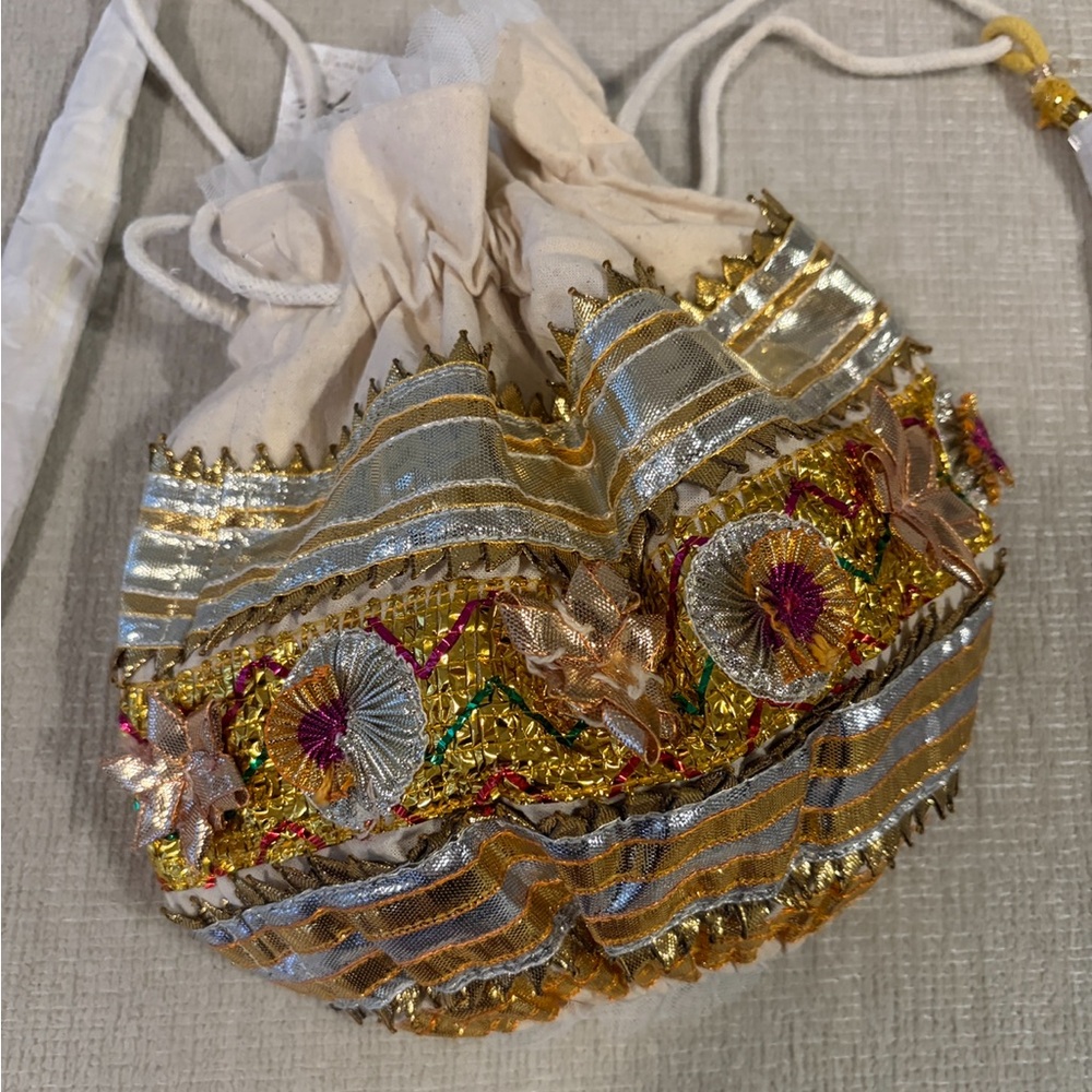 Free People Seasons Sparkle Mini Gift Sack Embroidered Pouch Bag Gold NEW NWT - Picture 8 of 14